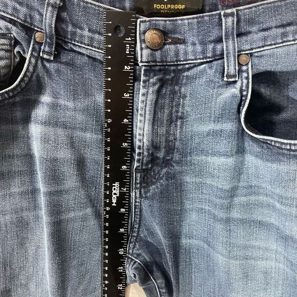 7 For All Mankind Foolproof Denim - Picture 4 of 7